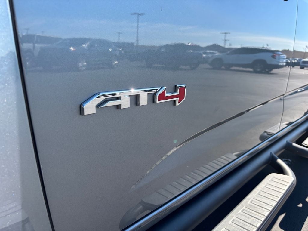 2021 GMC Canyon Base