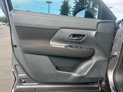 2025 Nissan Kicks S