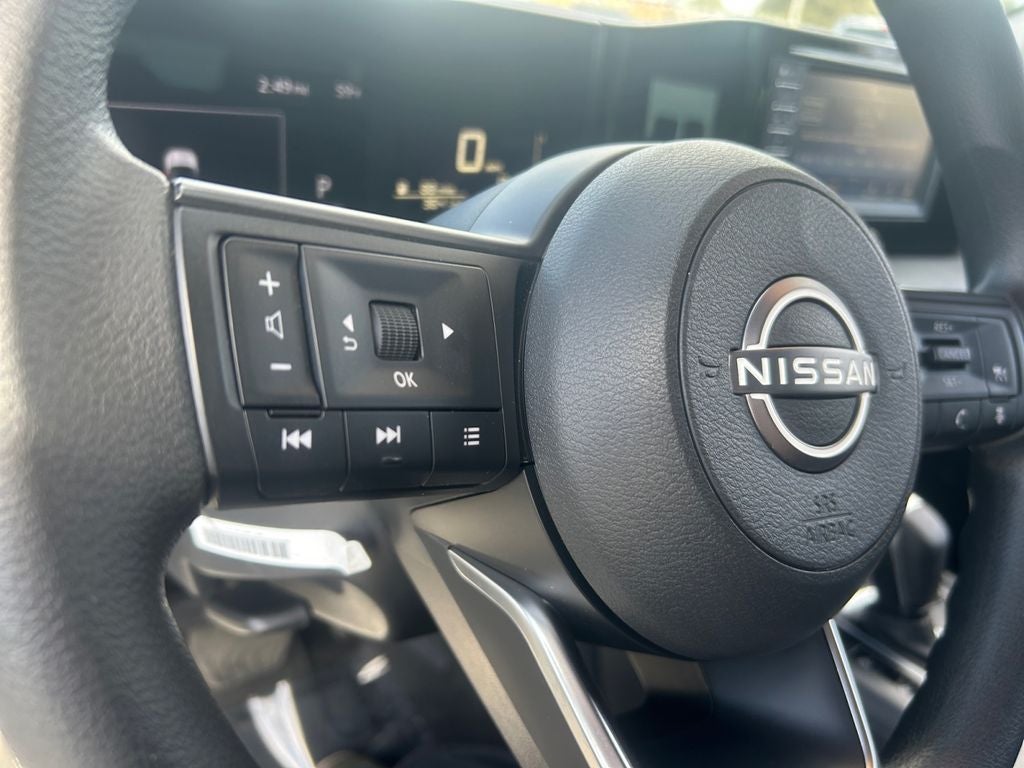 2025 Nissan Kicks S