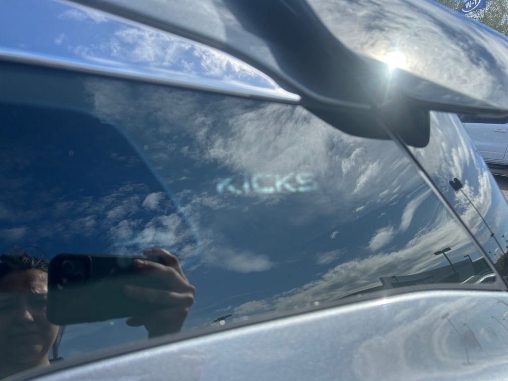 2025 Nissan Kicks S