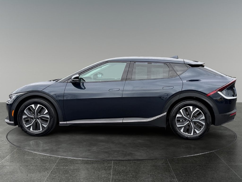 2024 Kia EV6 Light