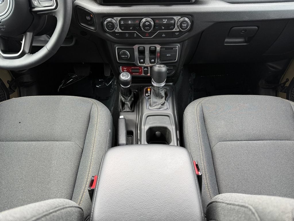 2025 Jeep Wrangler 2-Door Willys 4x4