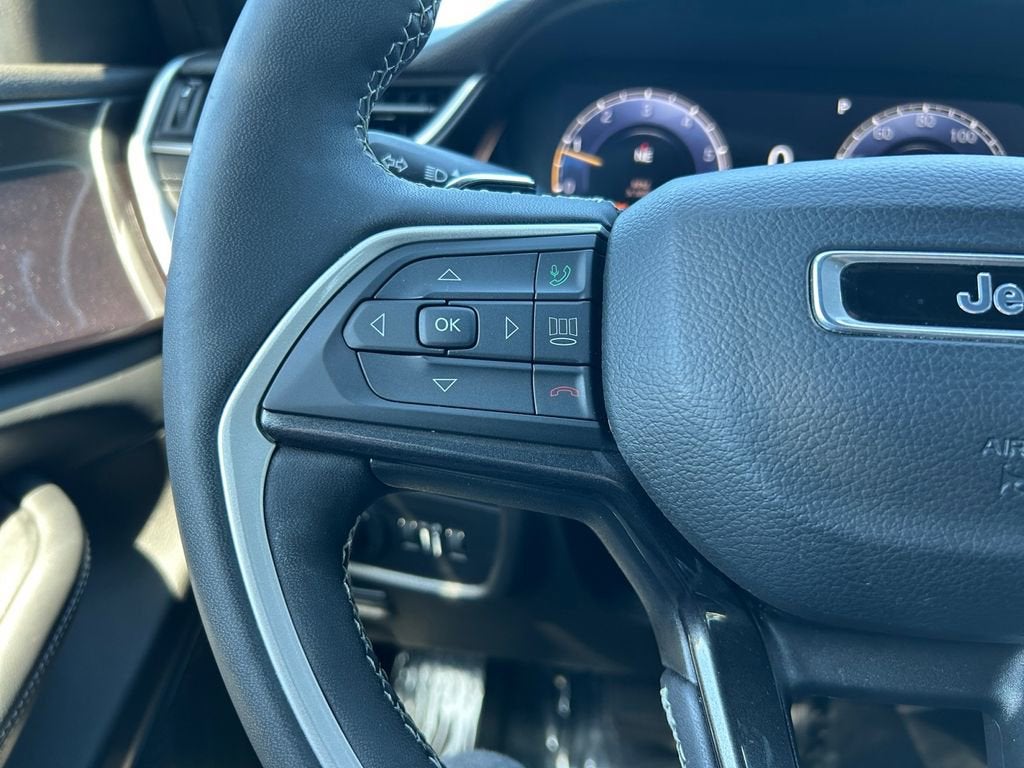 2023 Jeep Grand Cherokee Altitude 4x4