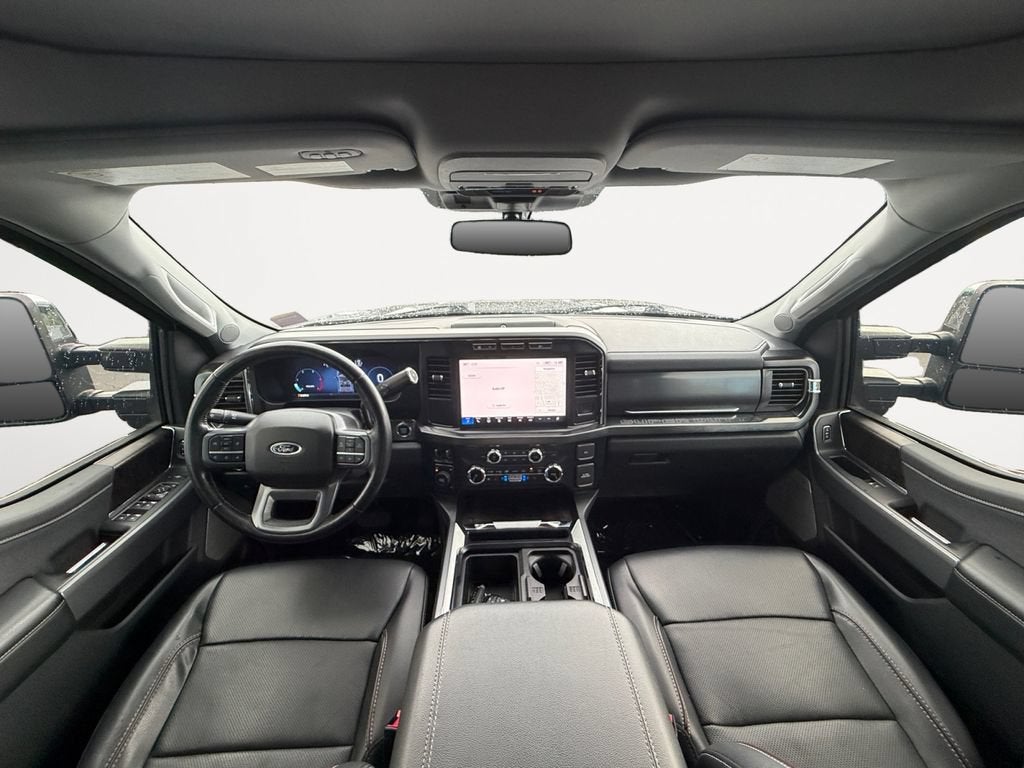 2023 Ford F-350 LARIAT