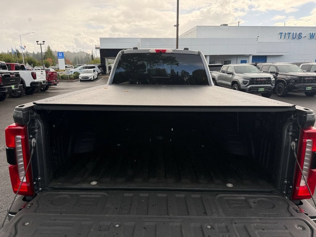 2023 Ford F-350 LARIAT