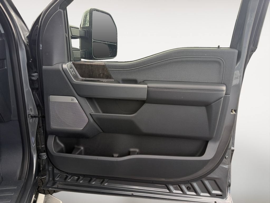 2023 Ford F-350 LARIAT