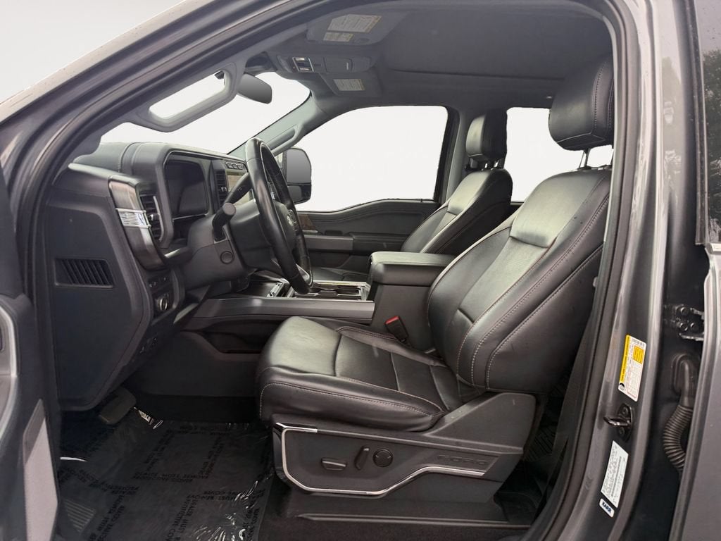 2023 Ford F-350 LARIAT