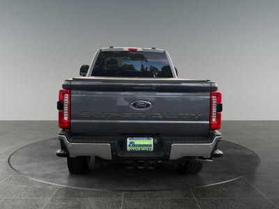 2023 Ford F-350 LARIAT