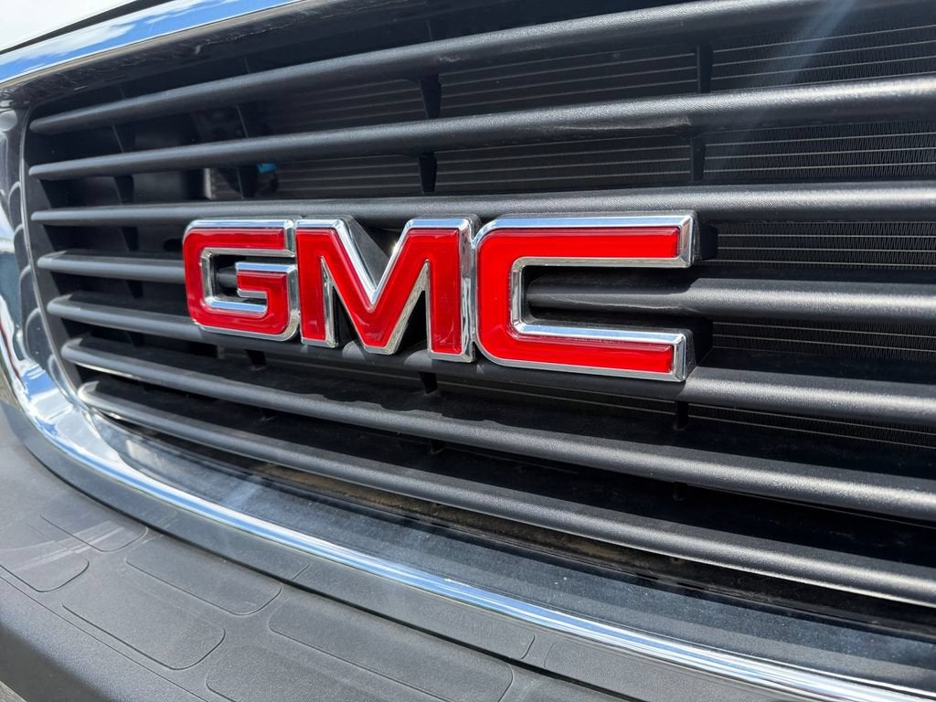 2025 GMC Savana Cutaway 3500 1WT