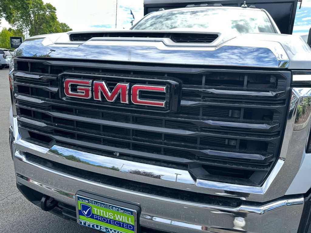 2026 GMC Sierra 3500 HD Chassis Cab Pro