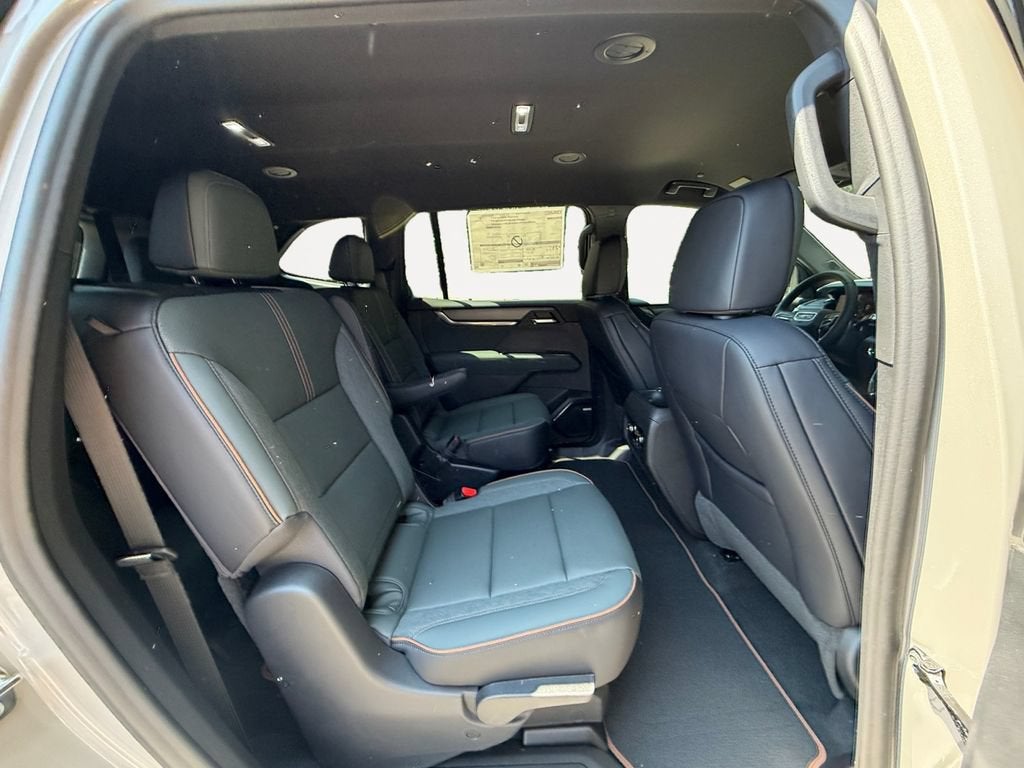 2026 GMC Acadia AT4 - Photo 22