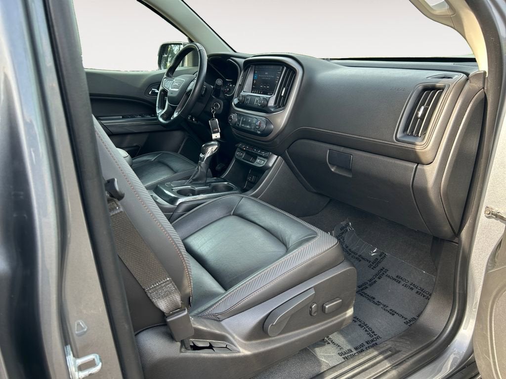2022 GMC Canyon AT4 - Leather