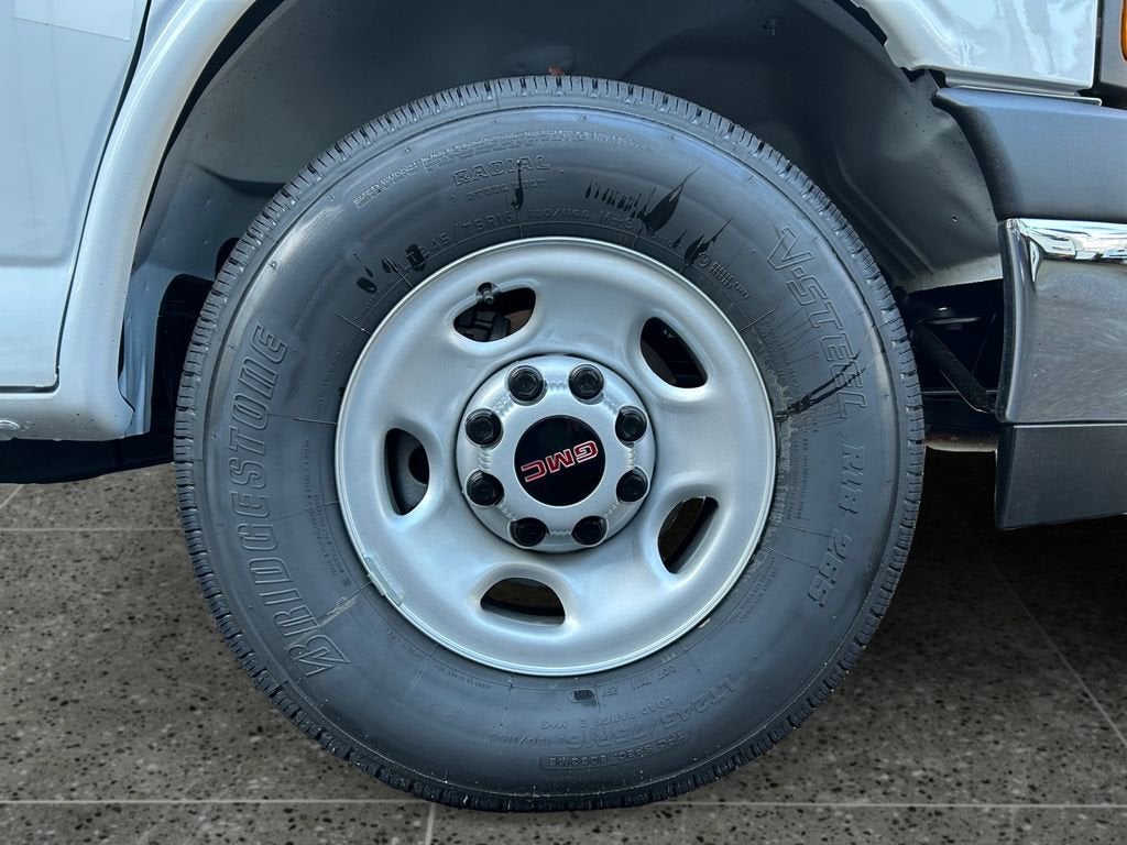 2025 GMC Savana Cargo Work Van