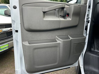 2025 GMC Savana Cargo Work Van