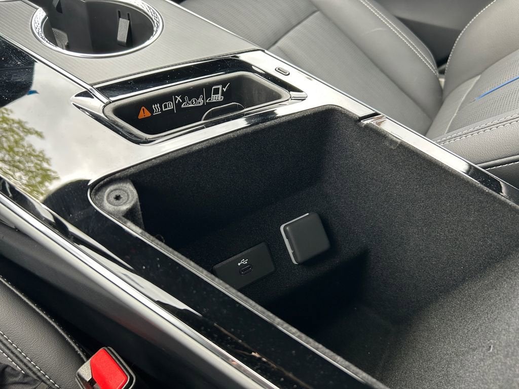 2025 Cadillac LYRIQ Sport 1