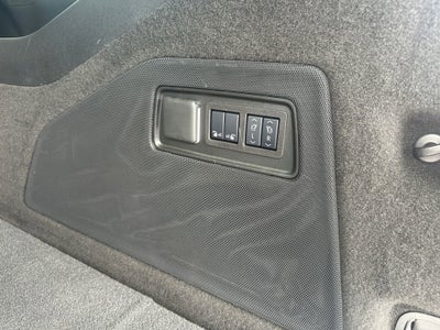 2025 Cadillac Escalade ESV Premium Luxury Platinum