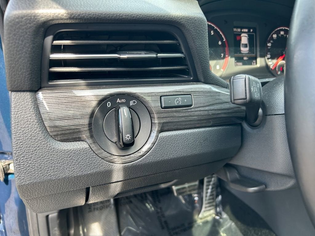 2021 Volkswagen Passat 2.0T R-Line