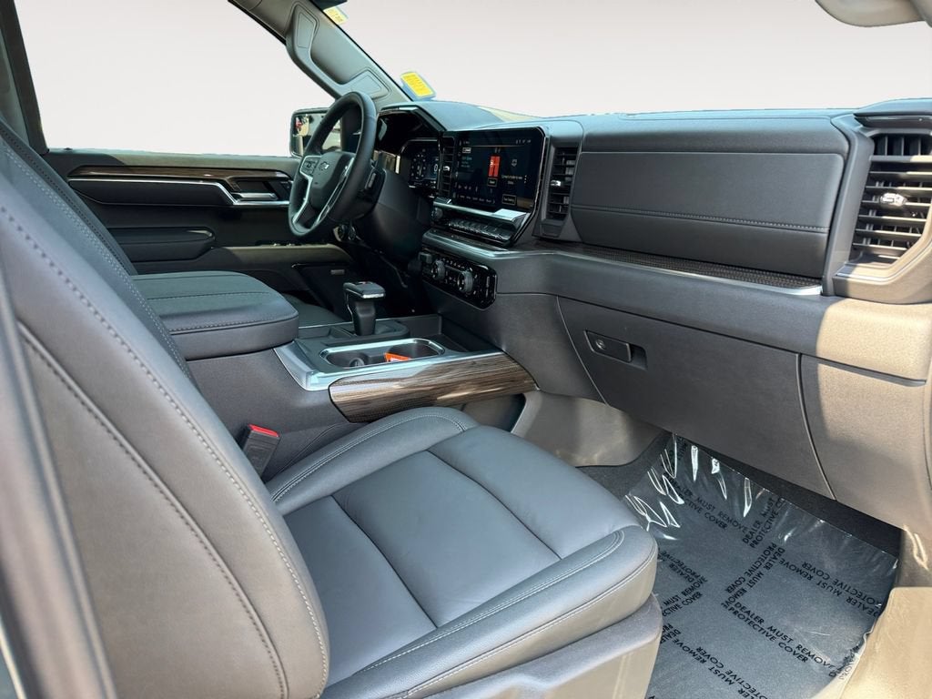 2025 Chevrolet Silverado 1500 LT Trail Boss