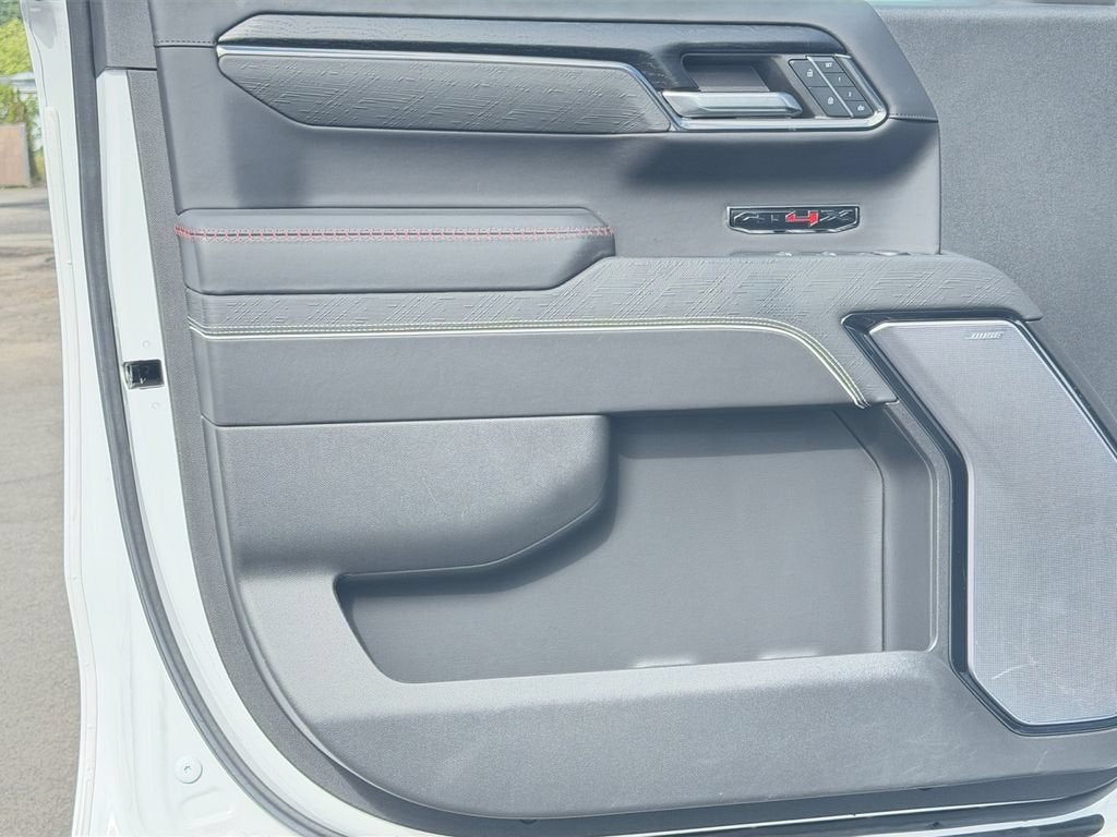 2024 GMC Sierra 1500 AT4X