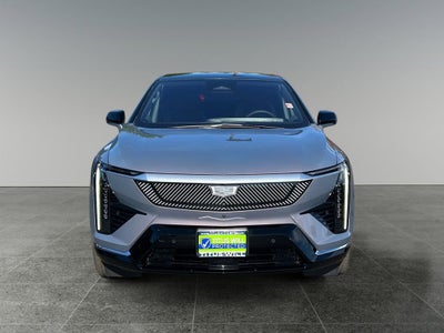 2025 Cadillac OPTIQ Luxury 1