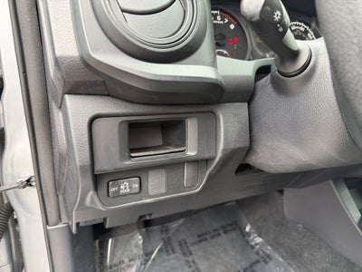 2017 Toyota Tacoma SR V6