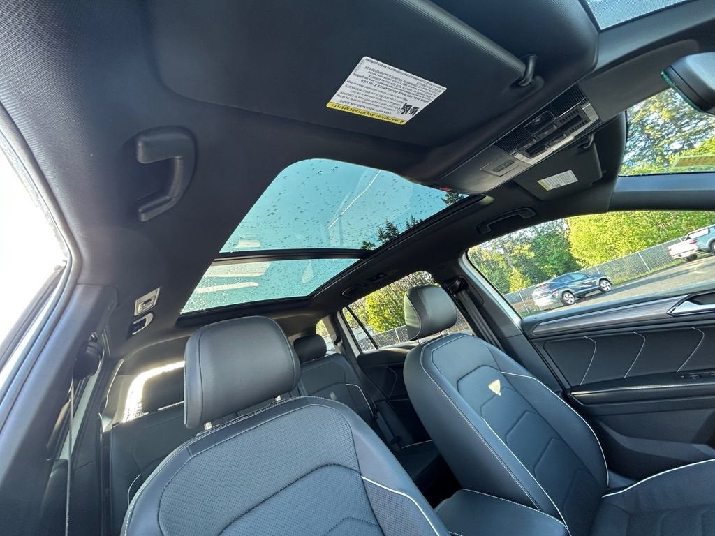 2024 Volkswagen Tiguan SEL R-Line
