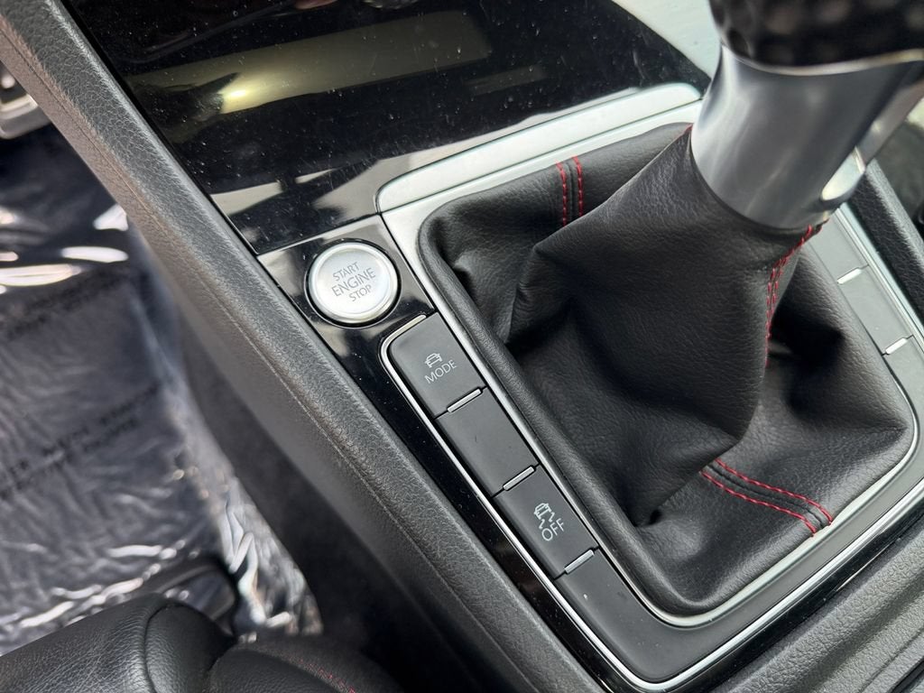 2020 Volkswagen Golf GTI 2.0T SE