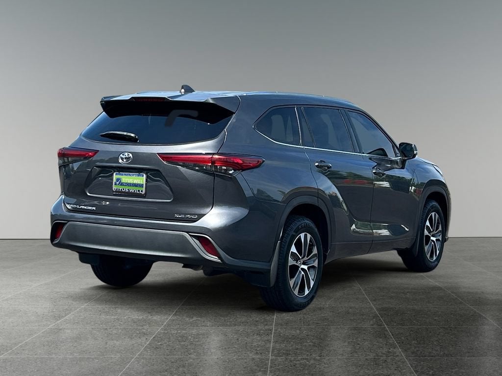 2021 Toyota Highlander XLE