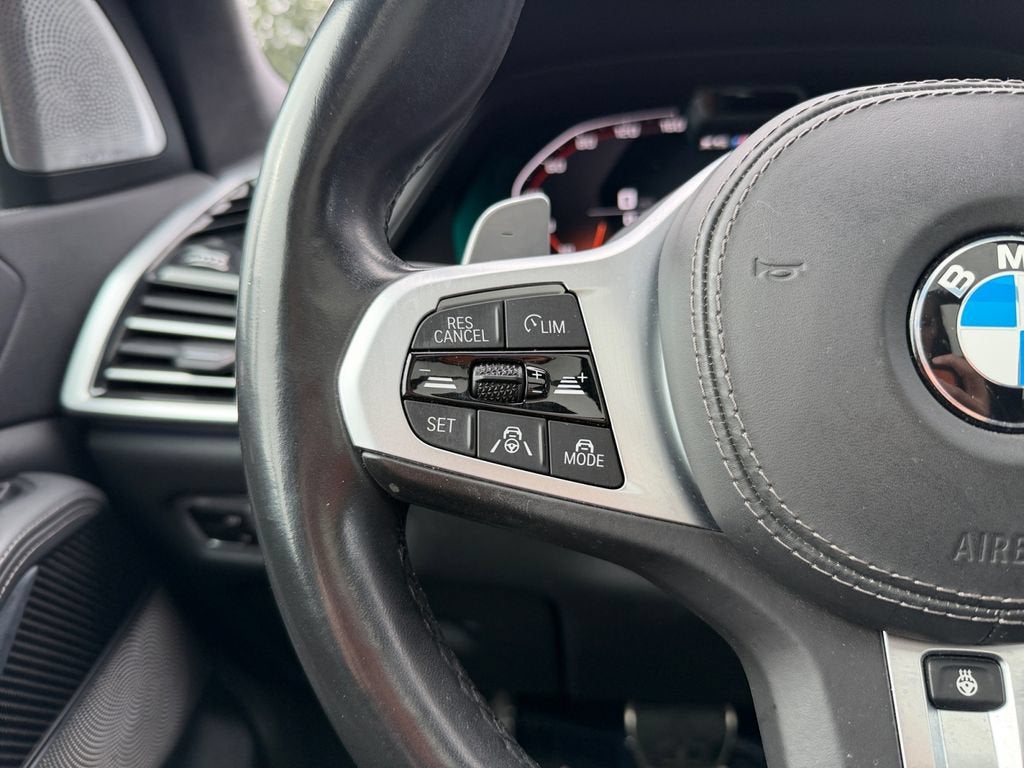 2022 BMW X5 M50i