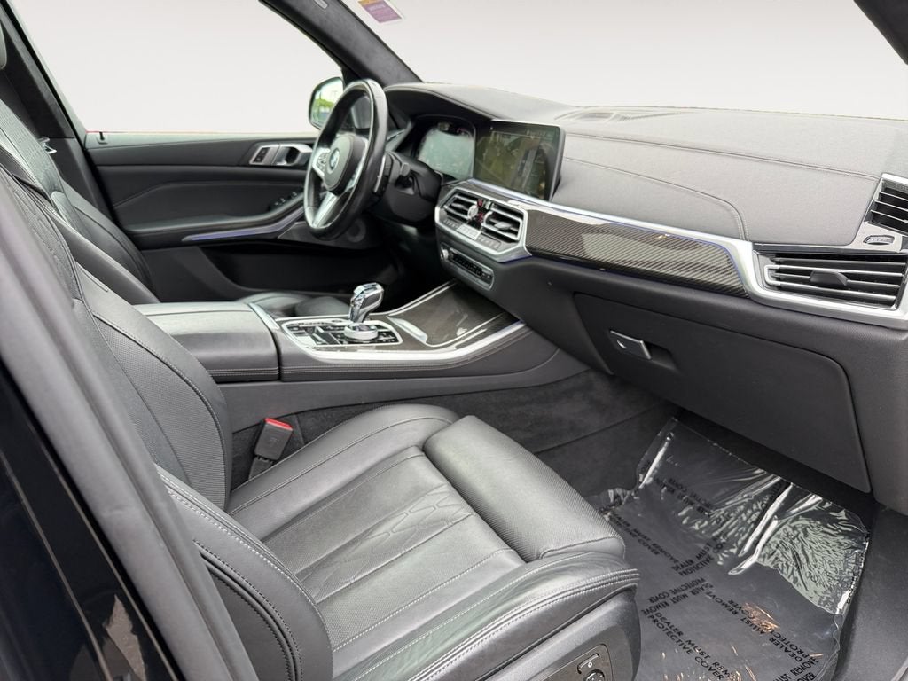 2022 BMW X5 M50i